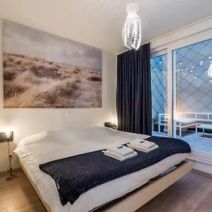 Apartment Fully New App W 2 Terraces At A Superb Location!, Ostende
